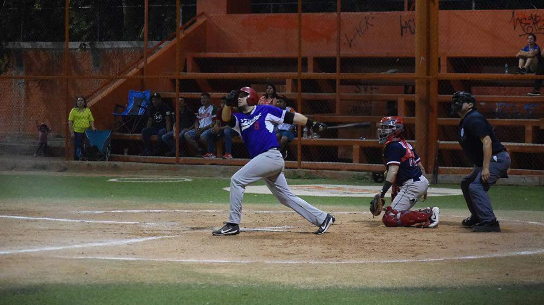 Beisbol primera fuerza 1